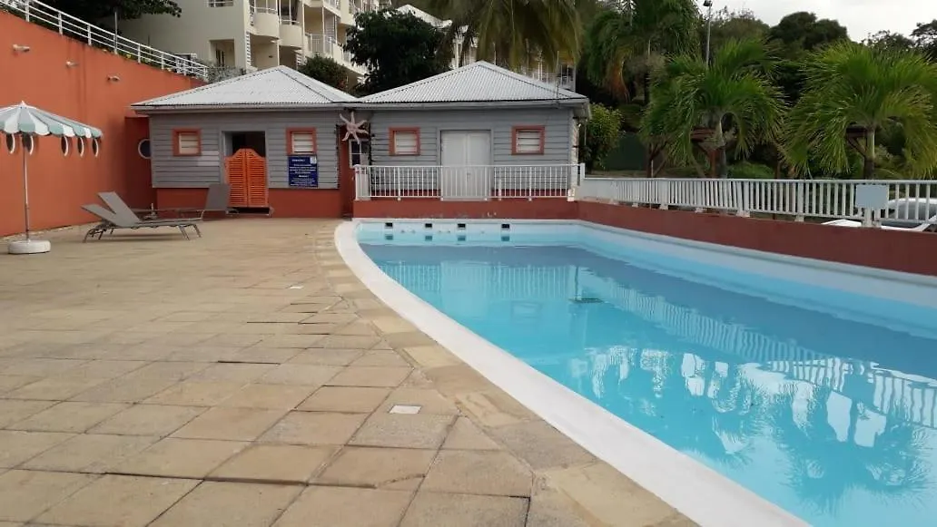 Studio Tartane Avec Vue Sur Mer La Trinite Martinique